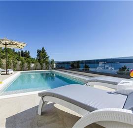 5 bedroom beachfront villa with heated pool near Omis, sleeps 9